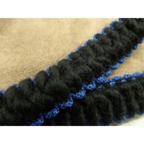 Ruban fantaisie lainage noir et bleu,2.5 cm