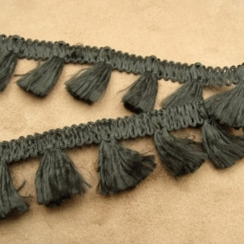 Ruban pompon viscose noir 30 mm
