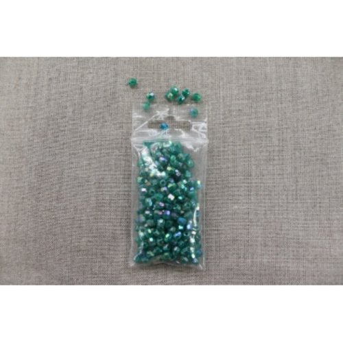 Perles acryliques a facette 4 mm- vert