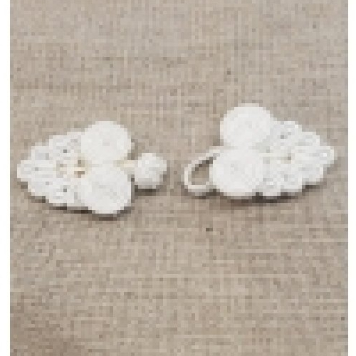 Nouveau bouton brandebourg perlé blanc cassé longueur 6 cm/ largeur 2.4 cm