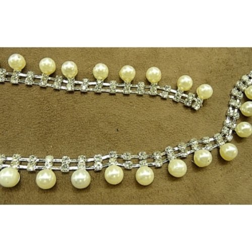 Ruban strass ,1.5 cm, et perle nacrée,de belle qualité