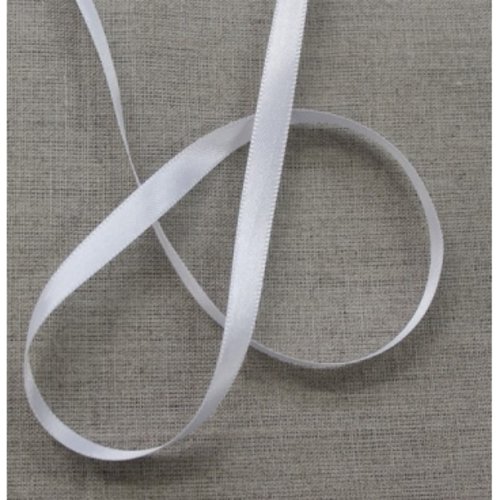 Promotion ruban satin deux faces blanc 10 mm, vendu par 20 mètres , soit 0.60€ le mètre