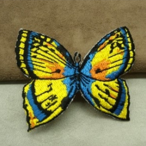 Écusson motif papillon jaune bleu & noir  , largeur 7.5 cm / hauteur 6.5 cm