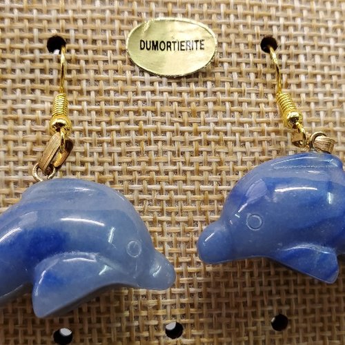 Joli paire de boucle d'oreille en dauphin pendentif en pierre naturelle et pierre semi précieuse dumorterite