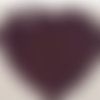 Petite coudiere simili daim aubergine  motif coeur largeur 10 cm /hauteur 10 cm