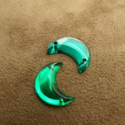 Strass lune vert,16 mm,vendu par 20 strass