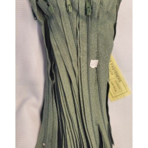 Lot de 100 fermeture a glissiere vert  20 cm