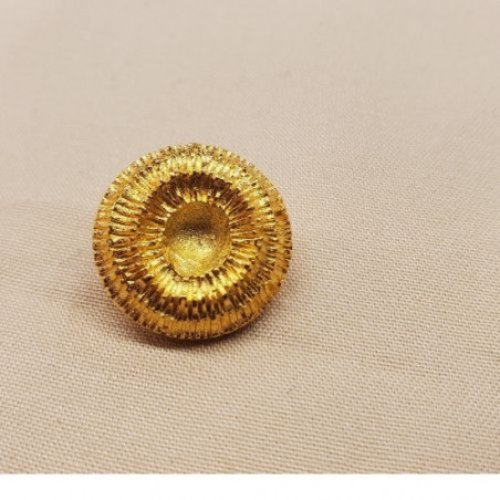 Bouton bijou en métal doré 18 mm