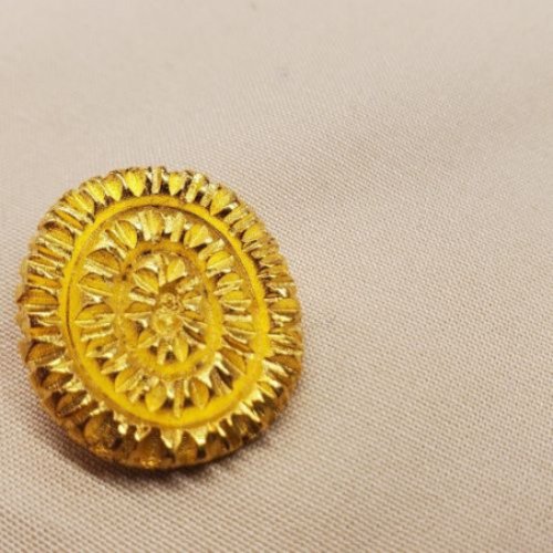 Bouton/bijou métallique ovale léger doré  22 x 20 mm