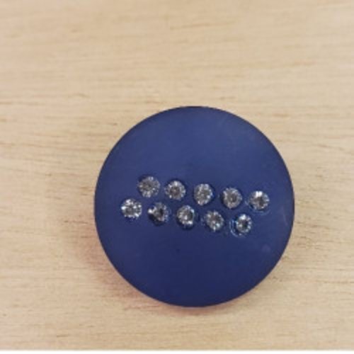 Bouton à coudre incrusté de petits strass bleu nuit – 23 mm
