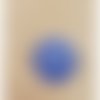 Bouton à coudre incrusté de petits strass bleu 15 mm