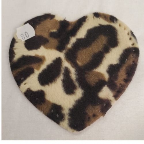 Coudière cœur léopard 10 x 10 cm – à coudre – vendue par paire