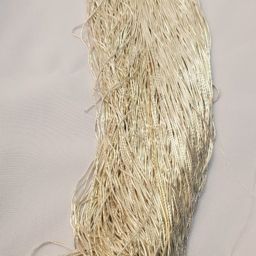Pièces de cannetille lisse argent - longueur 0,90 cm - diamètre 1 mm - lot de 290g