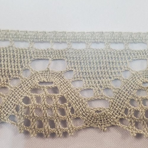 Ruban brodé gris clair – 5 cm