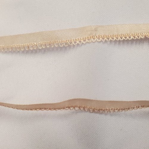 Ruban fantaisie satiné saumon 7 mm