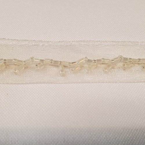 Ruban perlé en organza ivoire  25 mm
