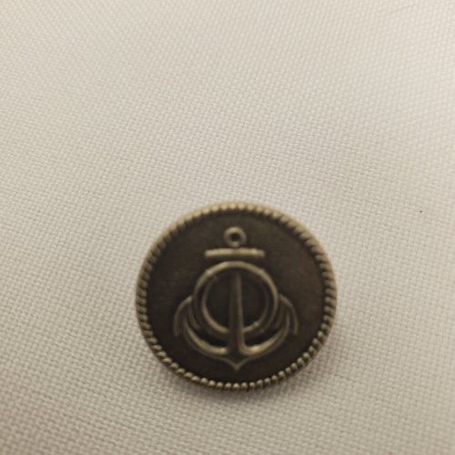 Bouton ancre marine en métal argent vieilli  18 mm