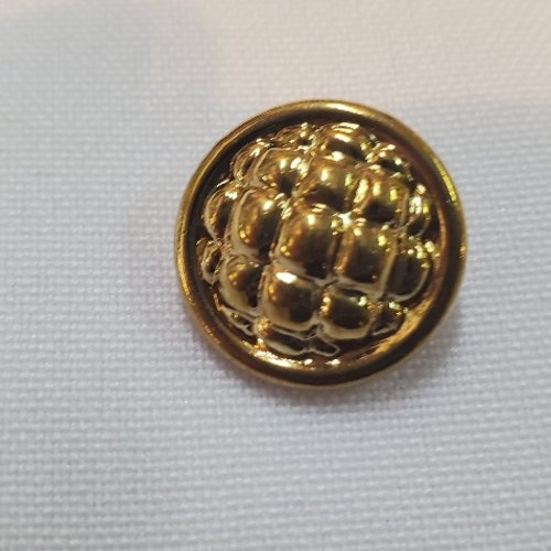 Bouton rond acrylique doré effet matelassé 18 mm