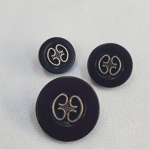Bouton acrylique design entrelacé noir & argent – 15 / 18 / 23 mm