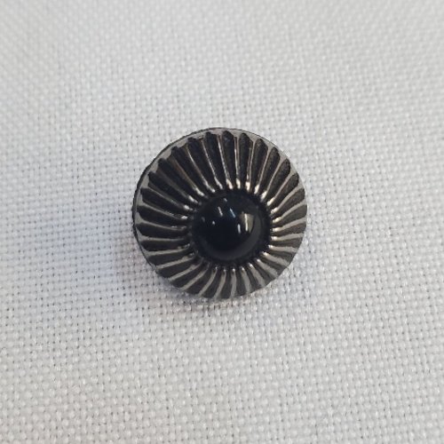 Bouton acrylique noir & motif corne argenté – 14 mm / 18 mm