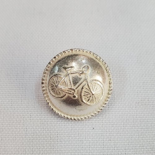 Bouton métal argenté brillant motif vélo  20 mm