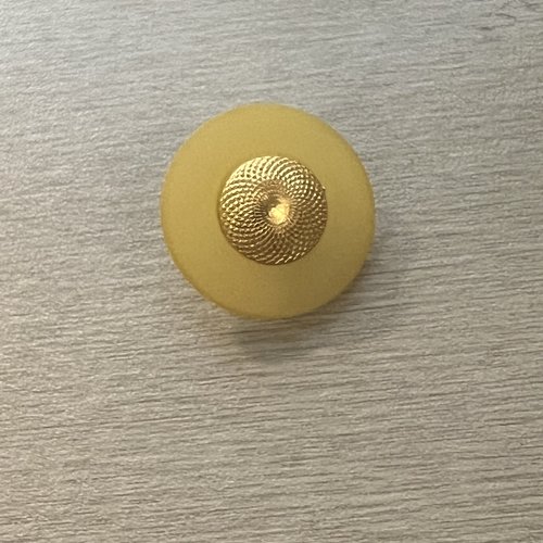 Bouton composé acrylique jaune et or 23 mm