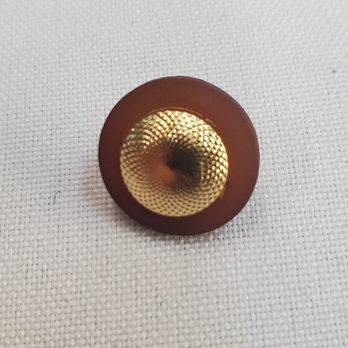 Bouton composé acrylique marron et or 15 mm / 23 mm