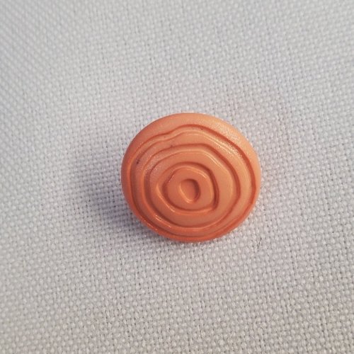 Bouton acrylique "labyrinthe" - saumon - 15 mm