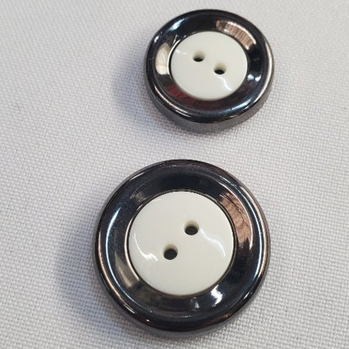 Bouton mixte "hublot" - métal & acrylique - 2 tailles