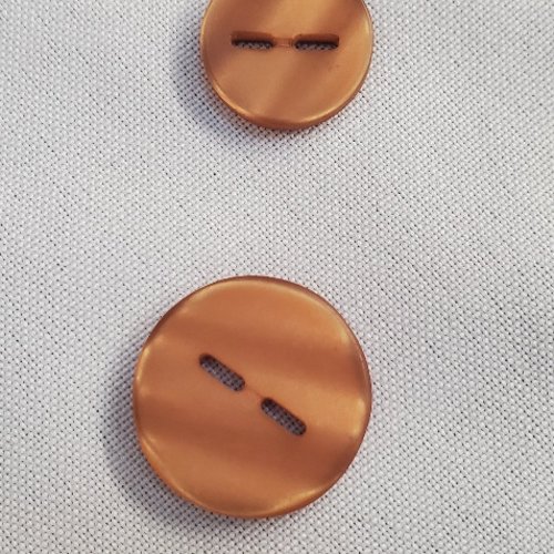 Bouton acrylique "ambre" - miel satiné - 18 mm & 23 mm