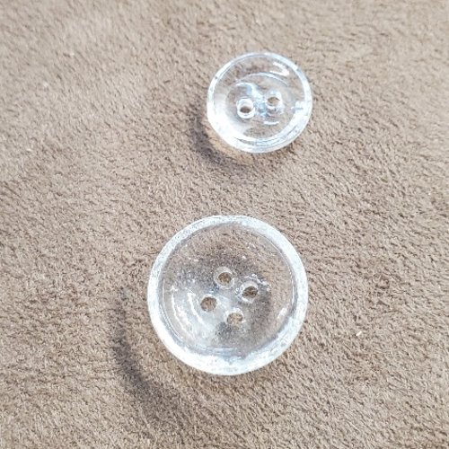 Bouton acrylique "cristal" - transparent - 13 mm & 18 mm