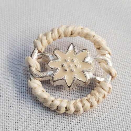 Bouton bijou argenté - fleur & aspect cordage - 27 mm