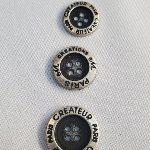 Bouton métal vieilli - gravure "paris créateur" - 15, 18 & 20 mm