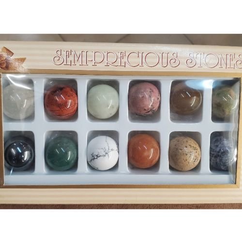 Coffret de collection - 12 pierres semi-précieuses naturelles