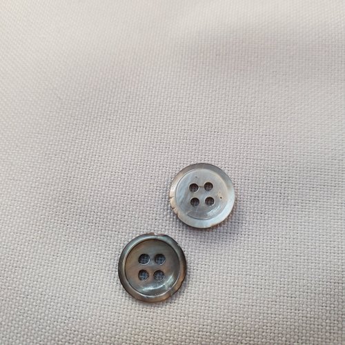 Petit bouton nacre – 11 mm – gris anthracite miroitant