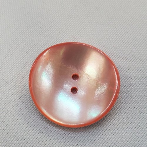 Grand bouton nacre – 27 mm – saumon cuvette
