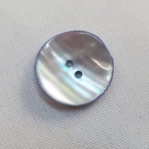 Bouton nacre – 22 mm – horizon bleuté