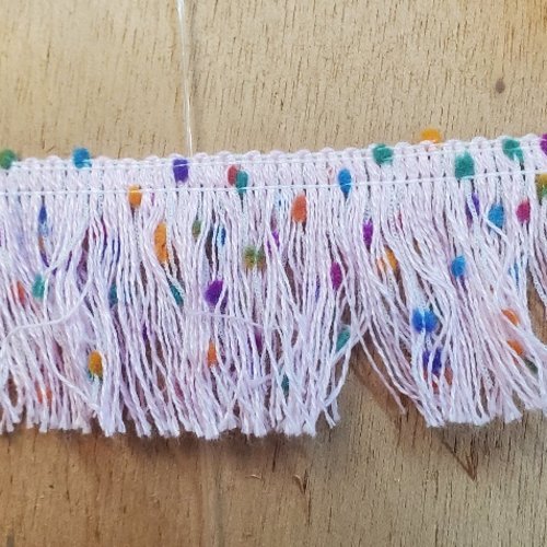 Lot 25 m galon franges confetti – 50 mm – rose pâle