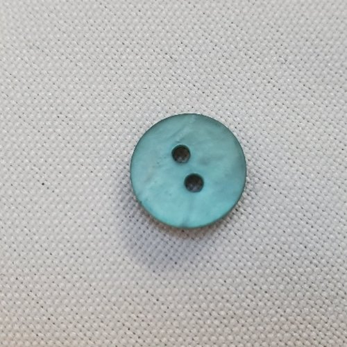 Lot de 10 boutons nacre – bleu turquoise intense – incurvés 12 mm