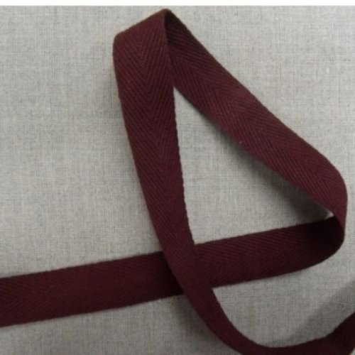 Lot de 10m – ruban sergé bordeaux 20 mm – finition élégante