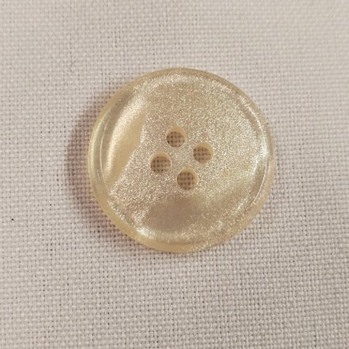 Bouton acrylique nacré – 4 trous – 23 mm