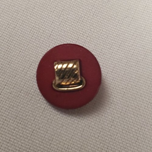 Bouton bijou à queue – acrylique bordeaux & attache or – 15 mm