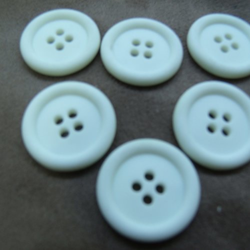 Lot de 6 boutons acrylique blanc à 4 trous – 17 mm