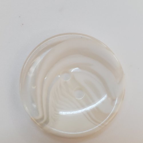 Gros bouton acrylique blanc marbré à 2 trous – 30 mm