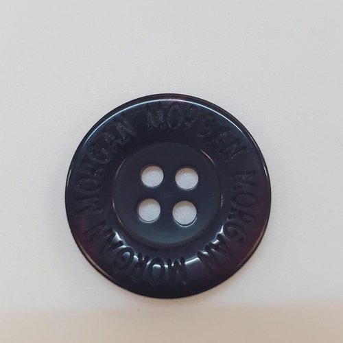 Bouton acrylique noir mat – 23 mm