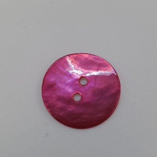 Bouton en nacre véritable fushia – 20 mm
