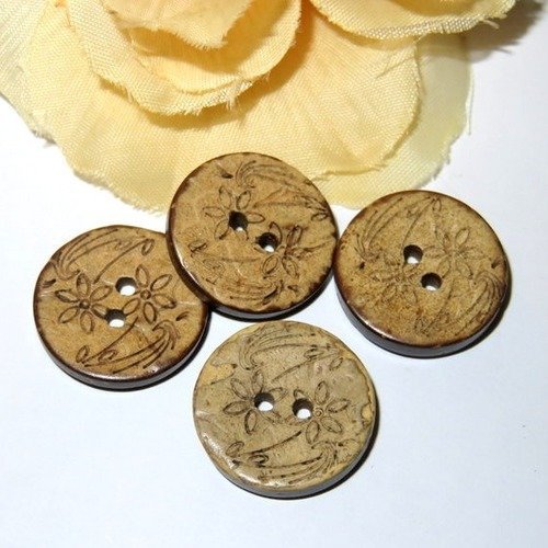 4 boutons en bois floral 17 mm