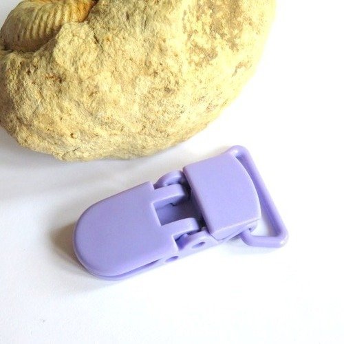 Pince clip/bretelle attache tétine en plastique lavande/violet 43 x 10 mm