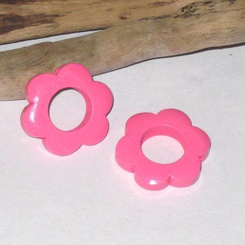 Perle anneaux en bois fleur rose 
