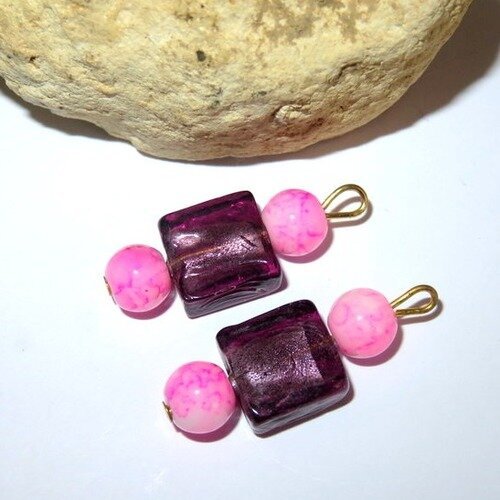 Breloque/pendentif perle en verre prune et rose 35 mm